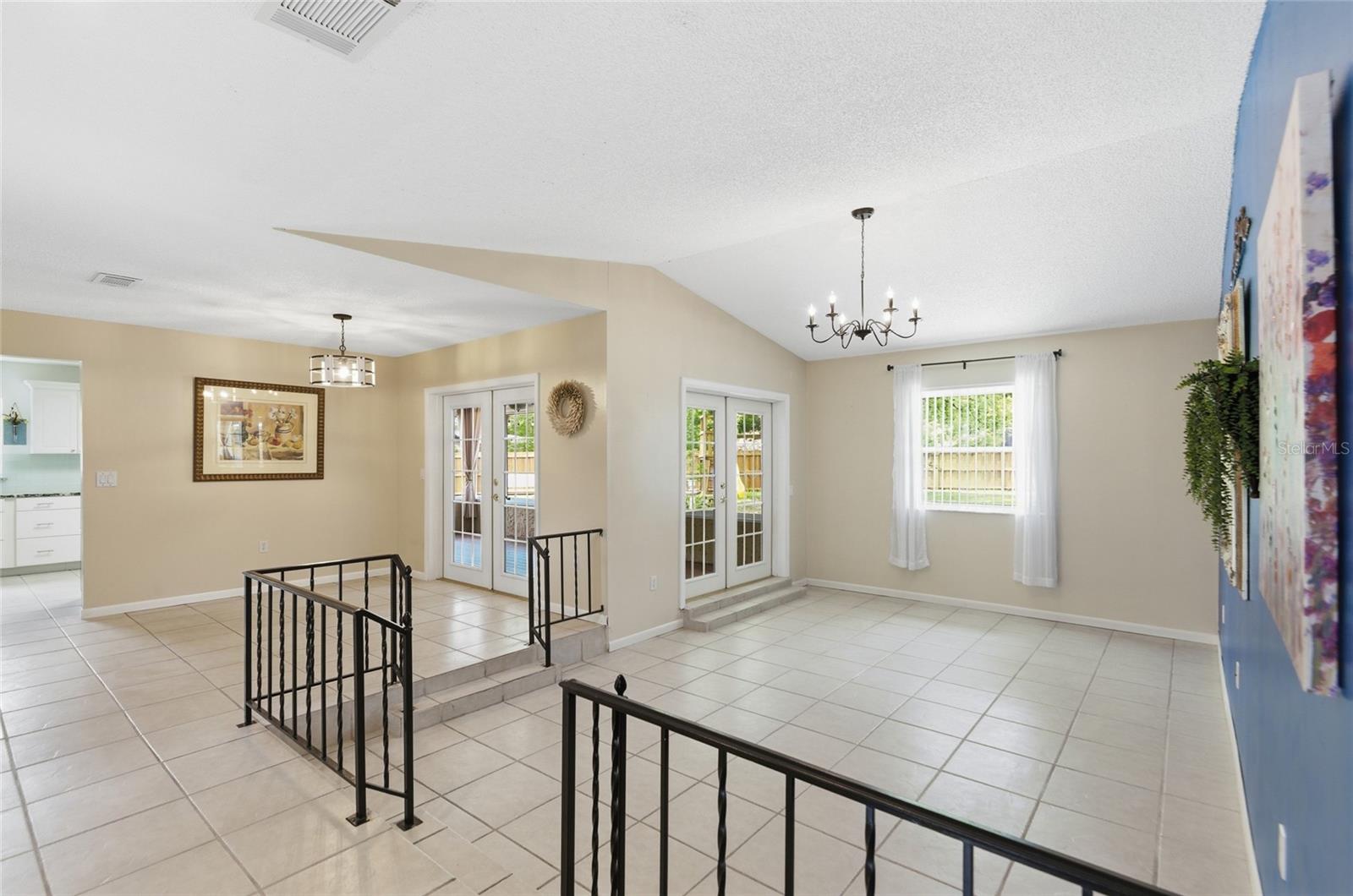 WESTWIND - Residential