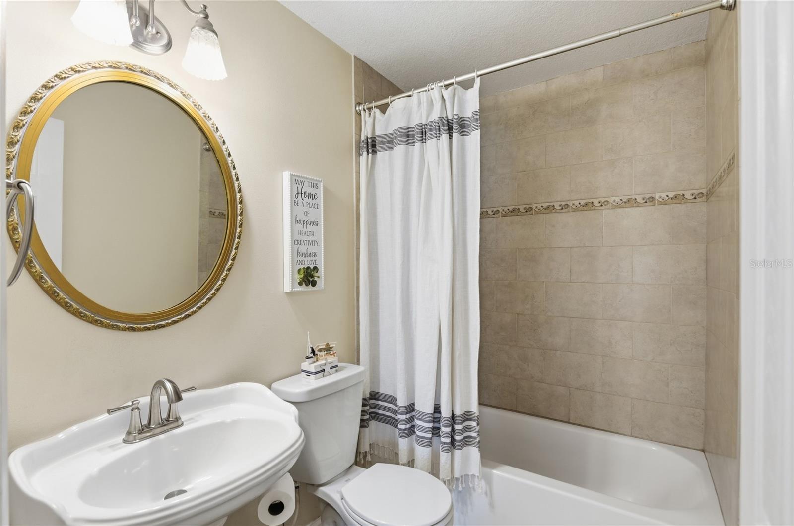 WESTWIND - Residential