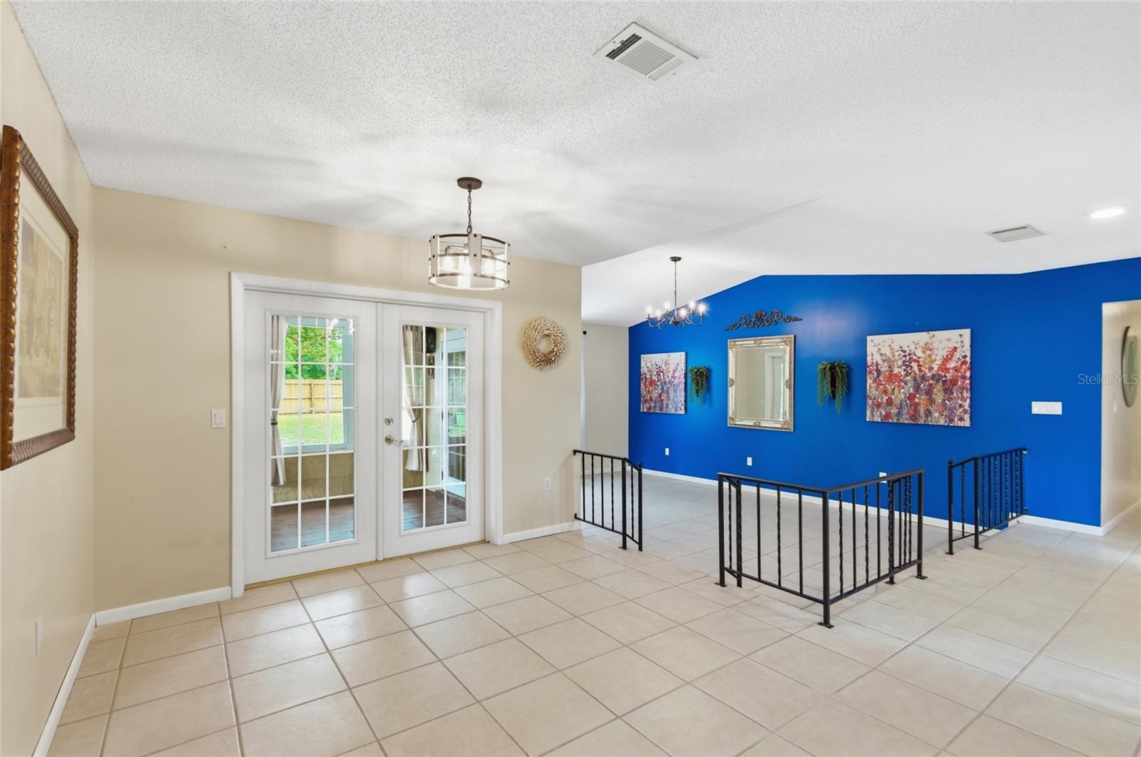 WESTWIND - Residential
