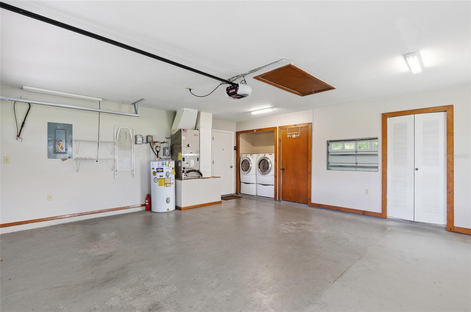 WESTWIND - Residential