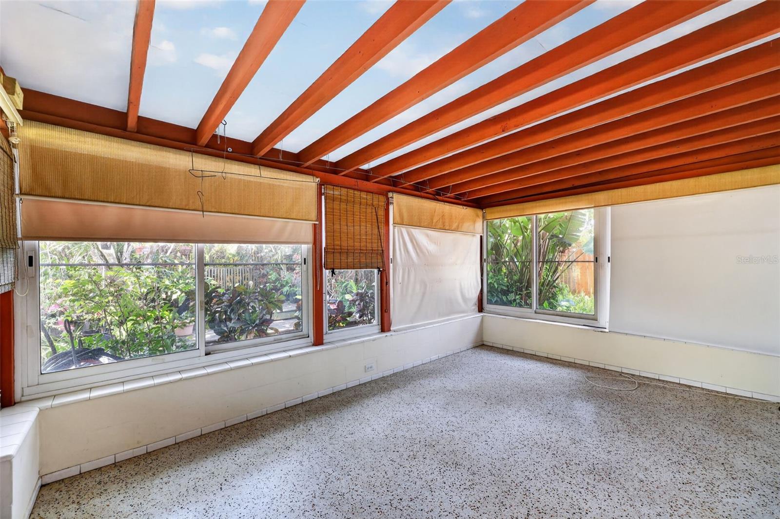 COURTS TOUCHETTE ADD - Residential