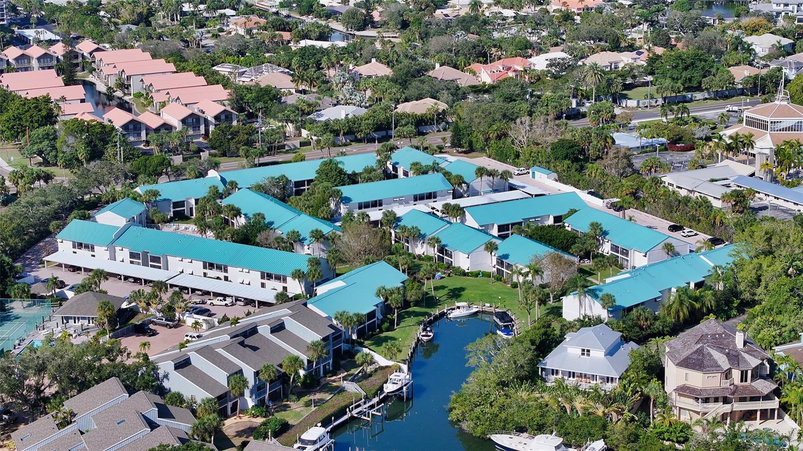 WHITE SANDS VILLAGE - Residential