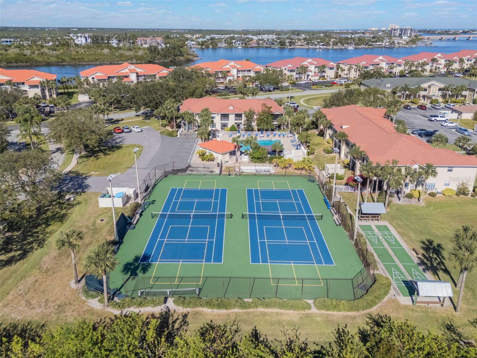 BOUCHELLE ISLAND CONDO - Residential