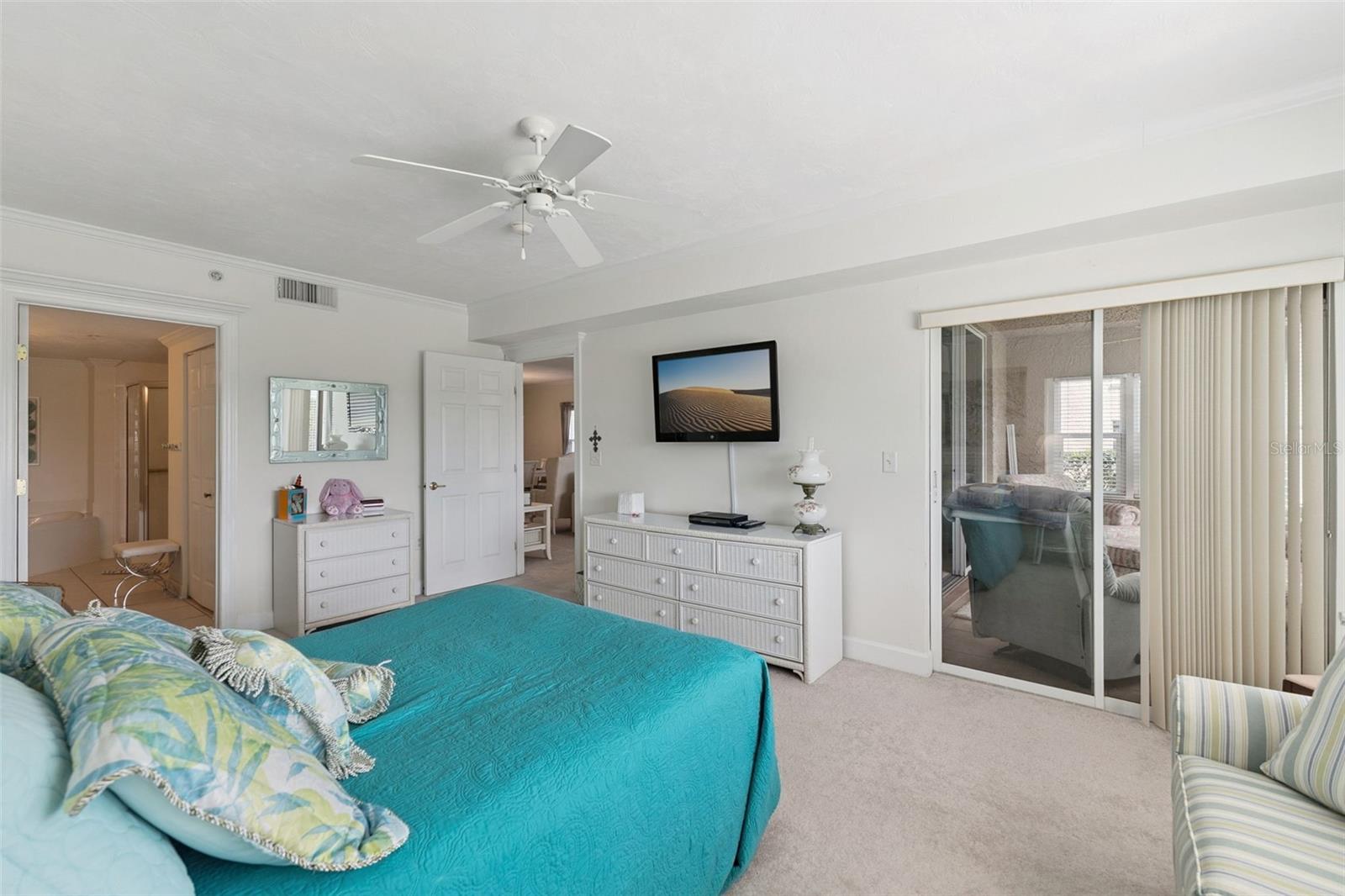 BOUCHELLE ISLAND CONDO - Residential