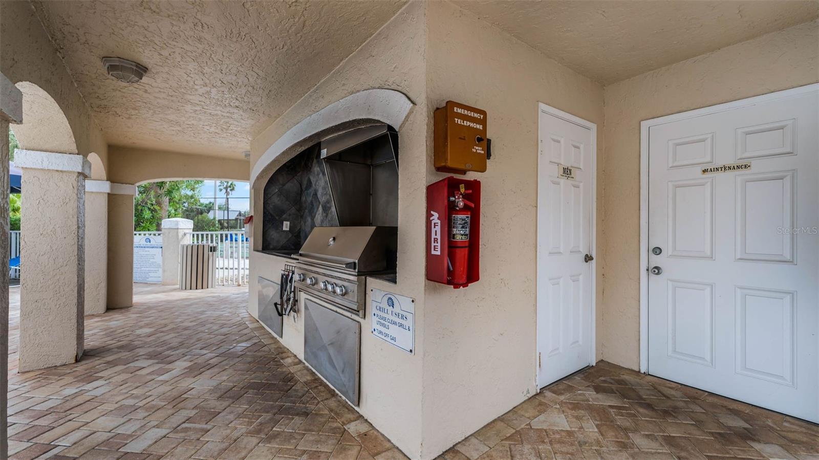 BOUCHELLE ISLAND CONDO - Residential
