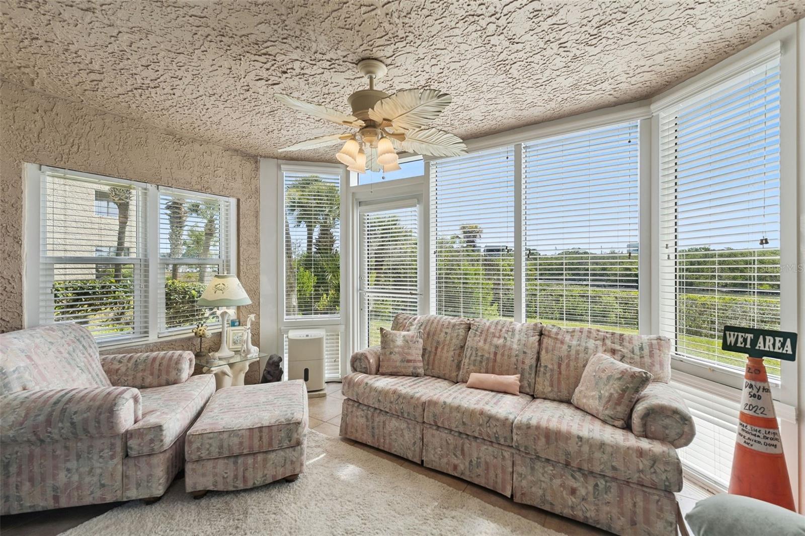 BOUCHELLE ISLAND CONDO - Residential