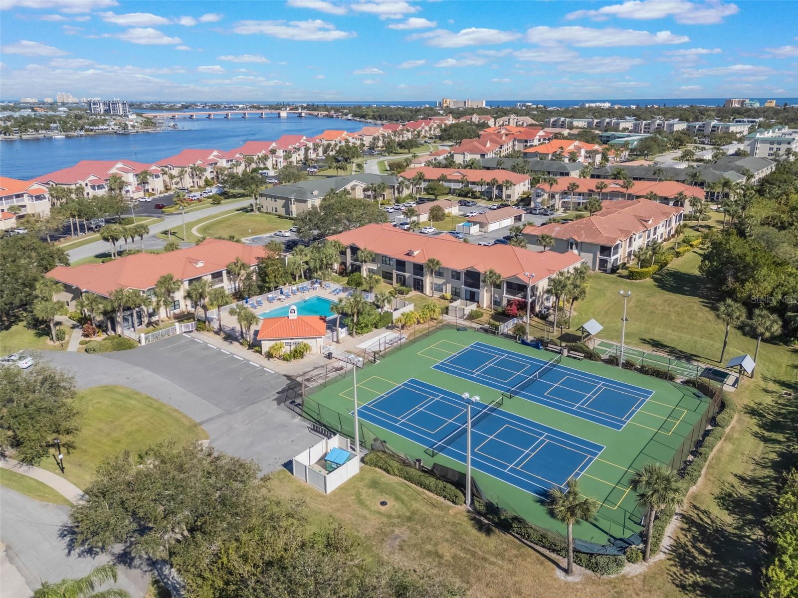 BOUCHELLE ISLAND CONDO - Residential