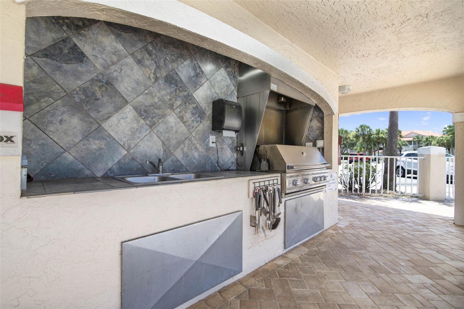 BOUCHELLE ISLAND CONDO - Residential