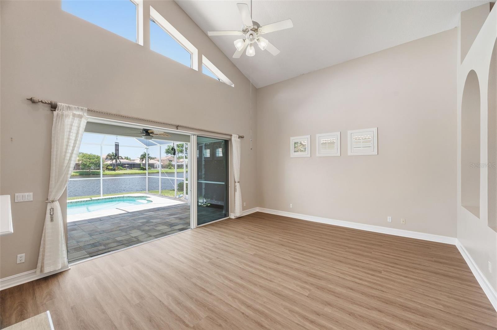 BAYOU CLUB ESTATES T - Residential