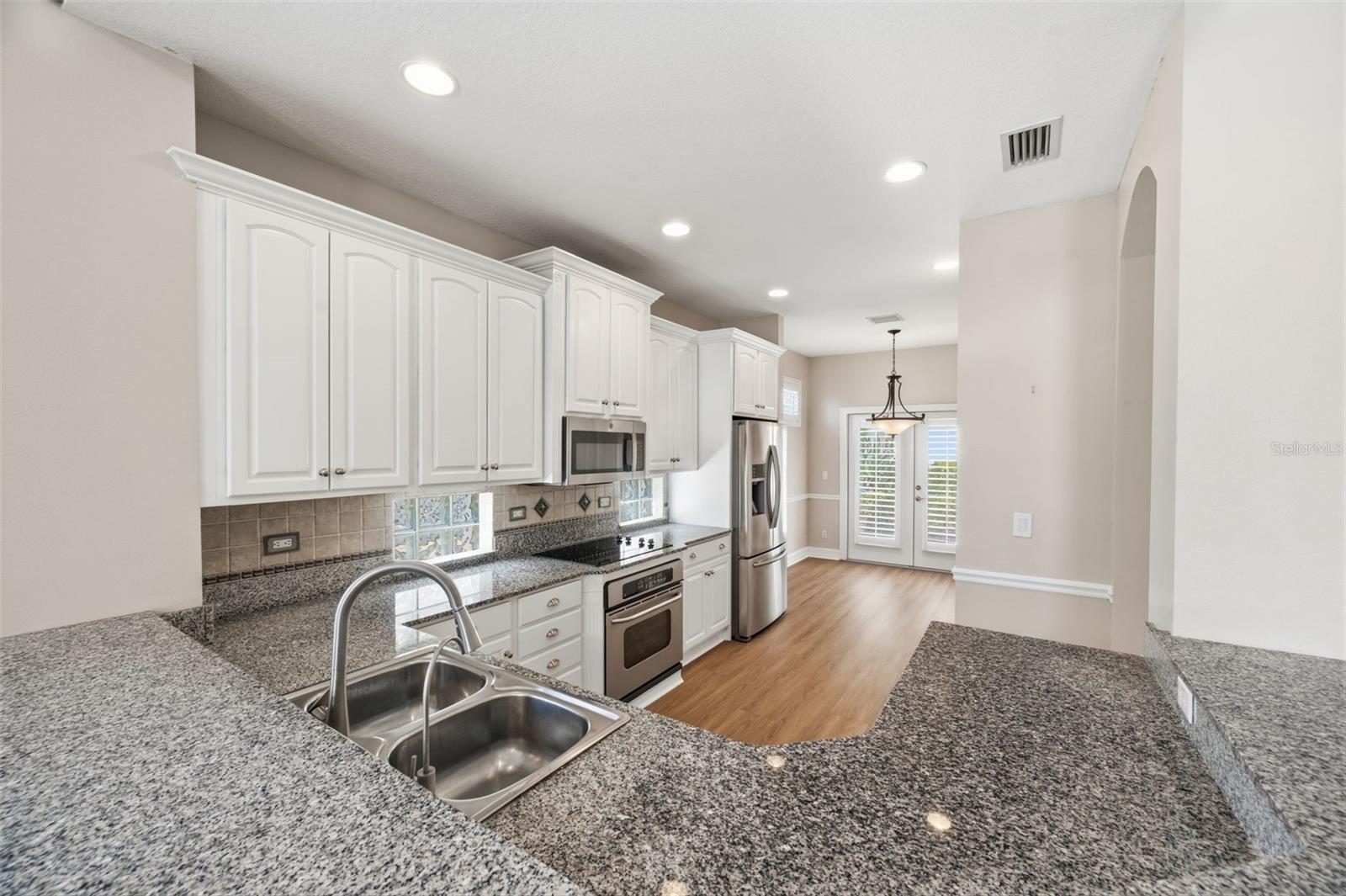 BAYOU CLUB ESTATES T - Residential