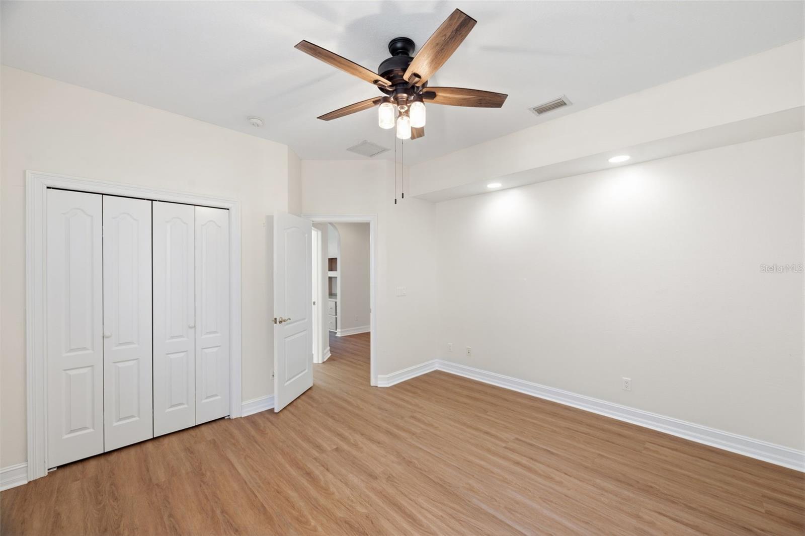 BAYOU CLUB ESTATES T - Residential