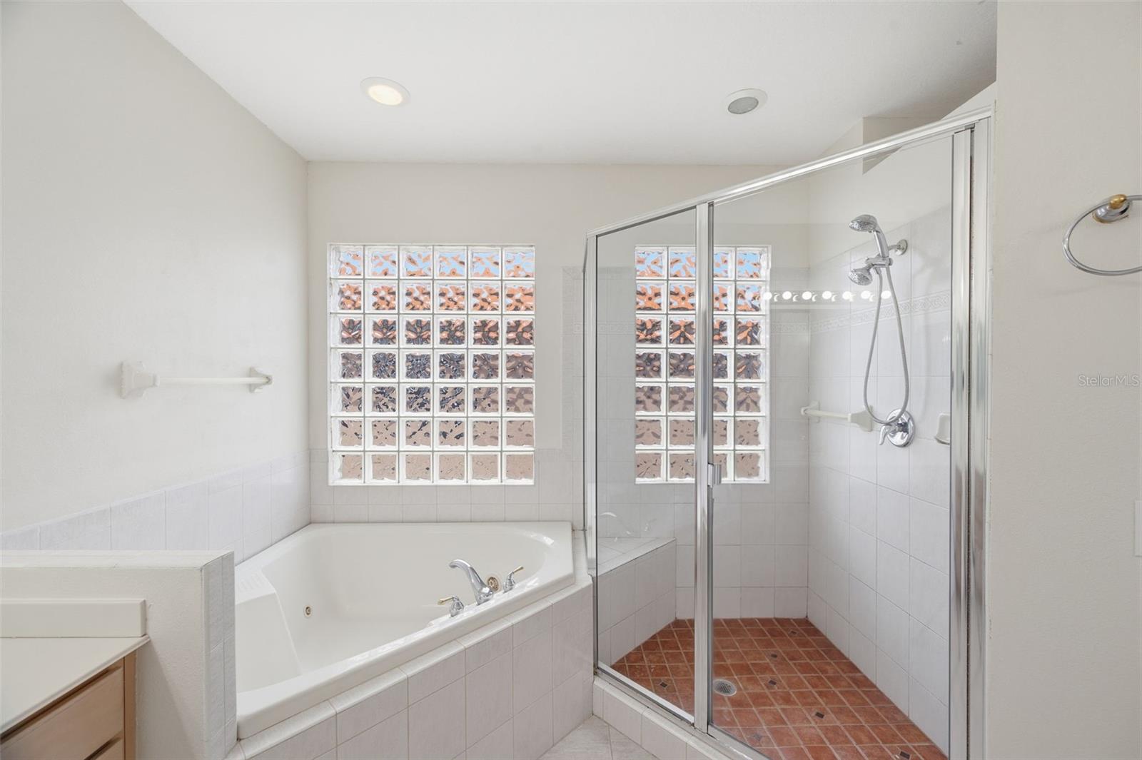 BAYOU CLUB ESTATES T - Residential
