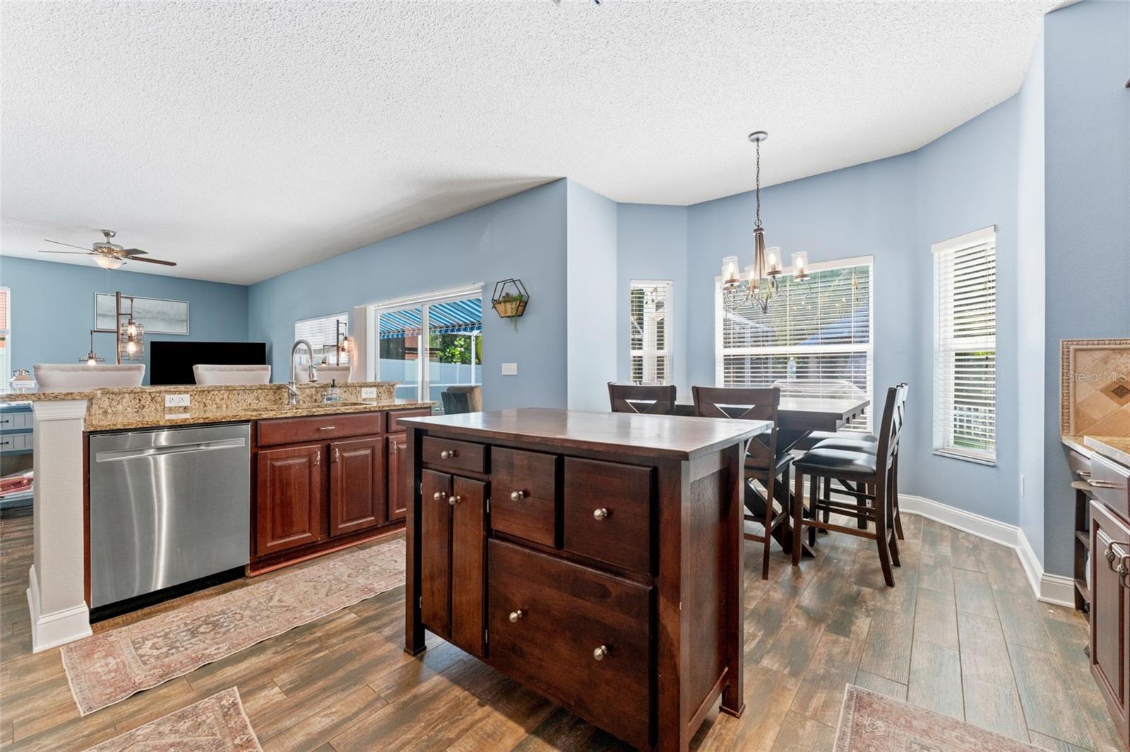 WINDSOR PARK AT THE EAGLES - Residential