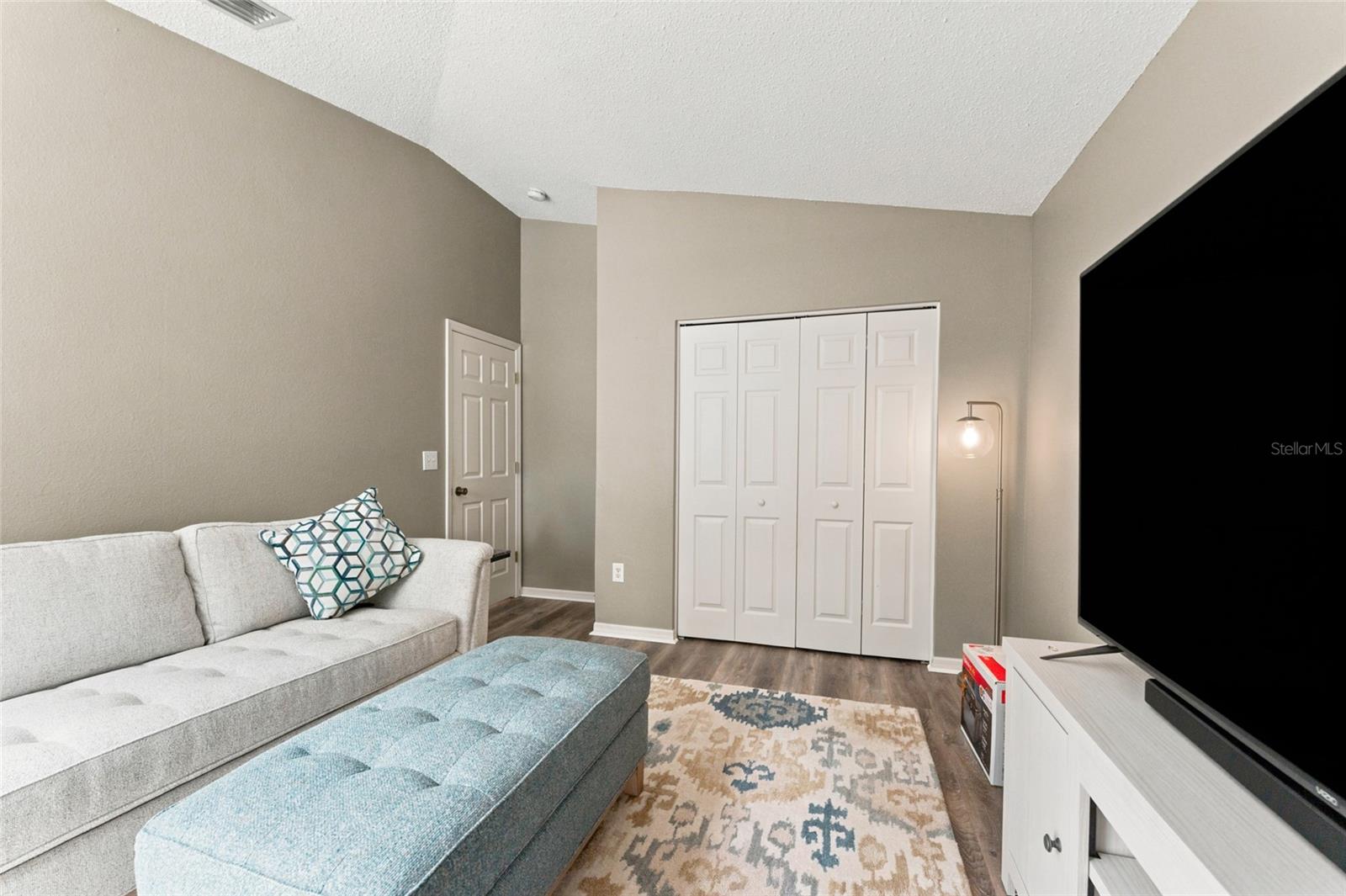 WINDSOR PARK AT THE EAGLES - Residential