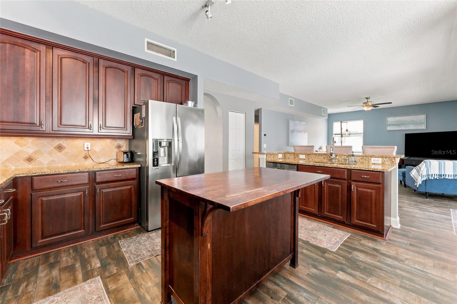 WINDSOR PARK AT THE EAGLES - Residential