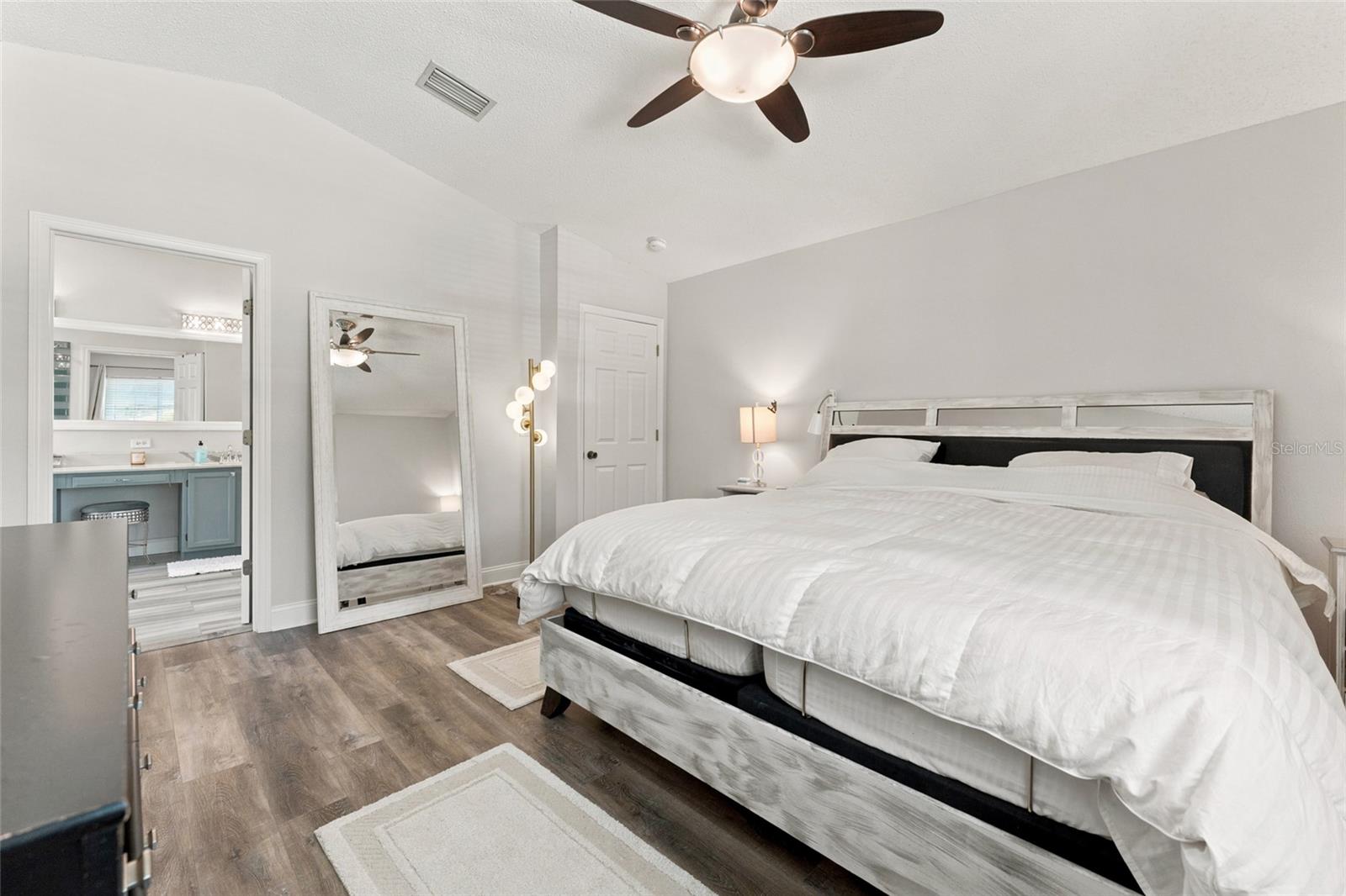 WINDSOR PARK AT THE EAGLES - Residential