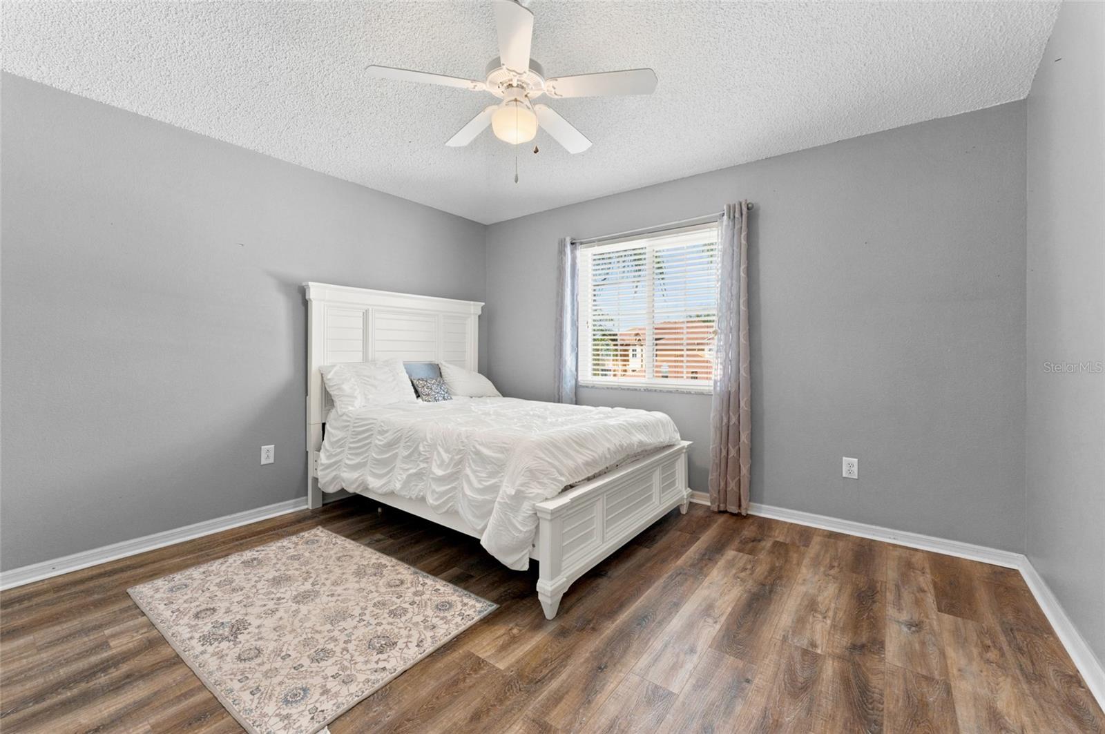 WINDSOR PARK AT THE EAGLES - Residential