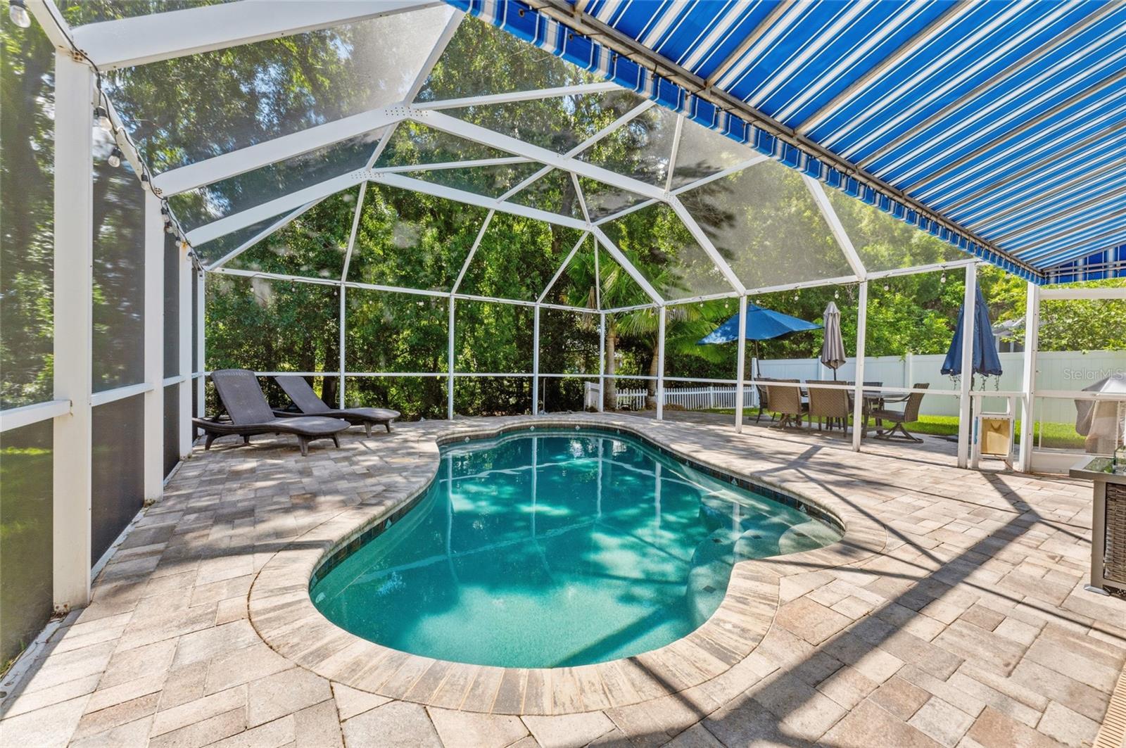 WINDSOR PARK AT THE EAGLES - Residential