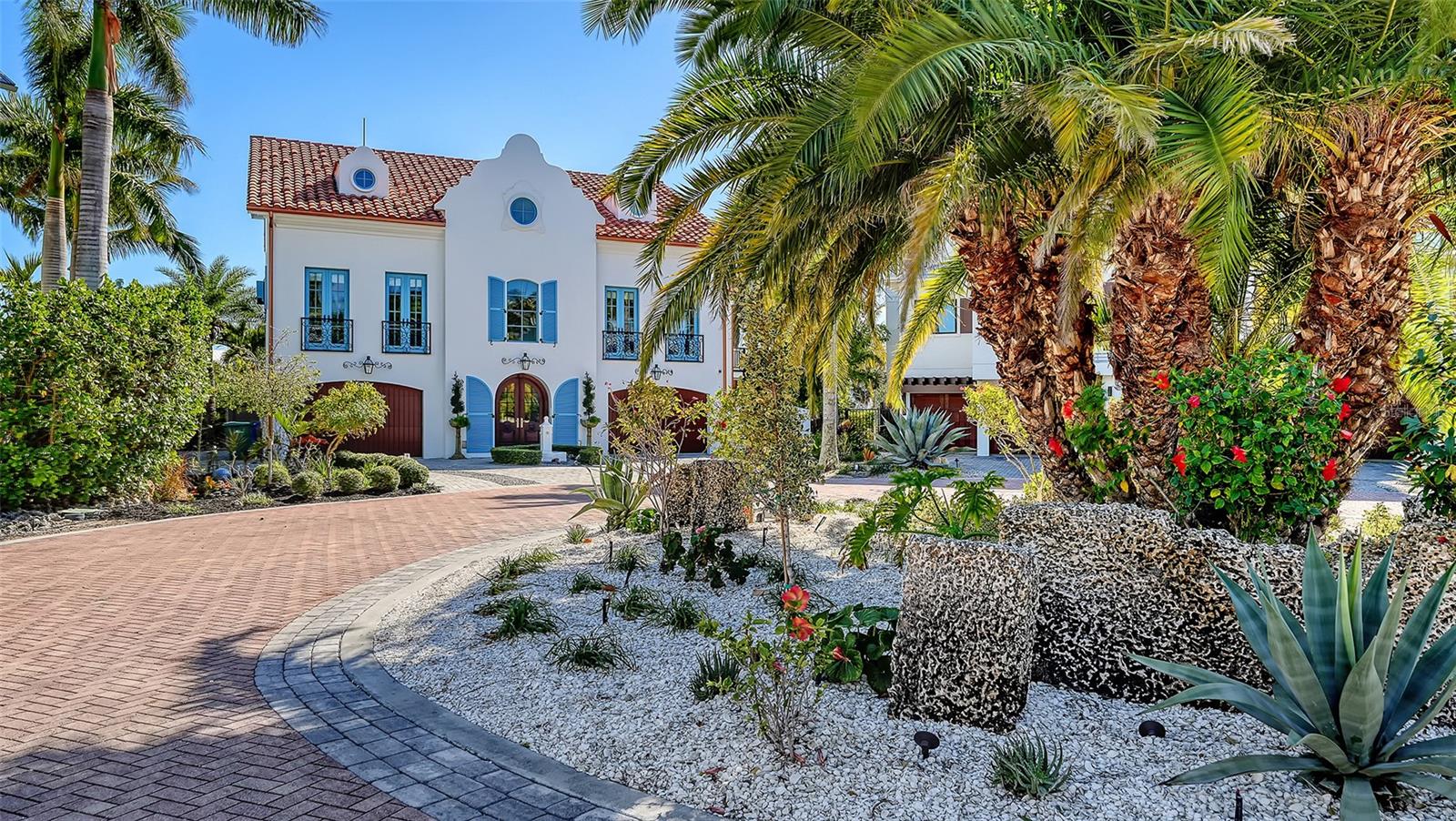 VILLA ROSA - Residential