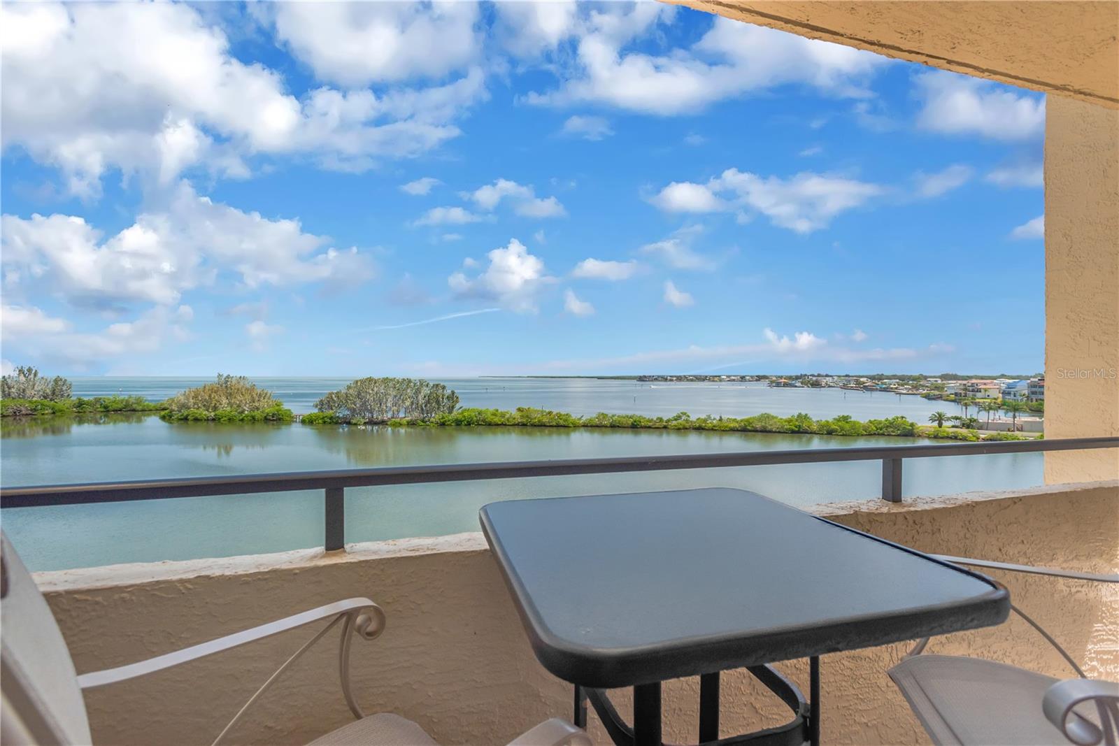GULF ISLAND BEACH TENNIS - Residential