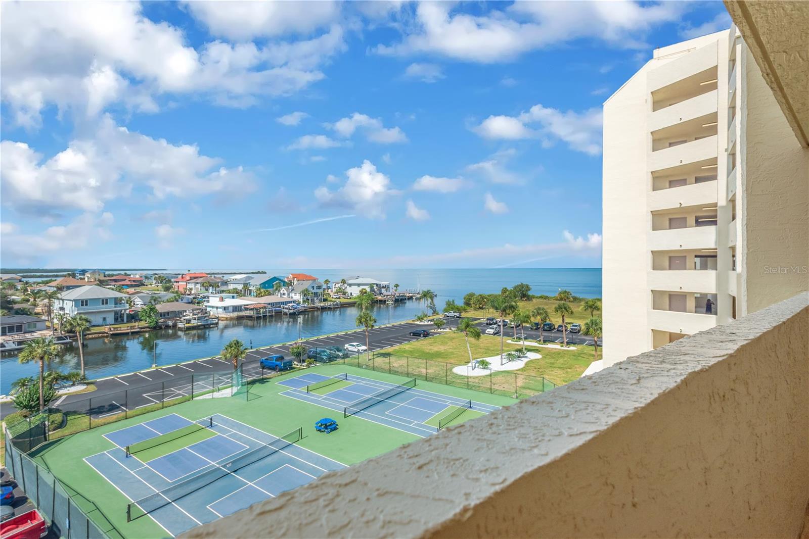 GULF ISLAND BEACH TENNIS - Residential