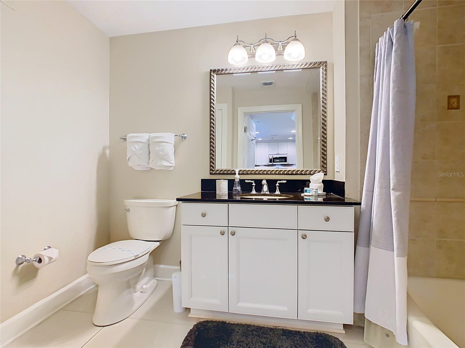CENTRE COURT RIDGE CONDO PH 5 BLDG E - Residential