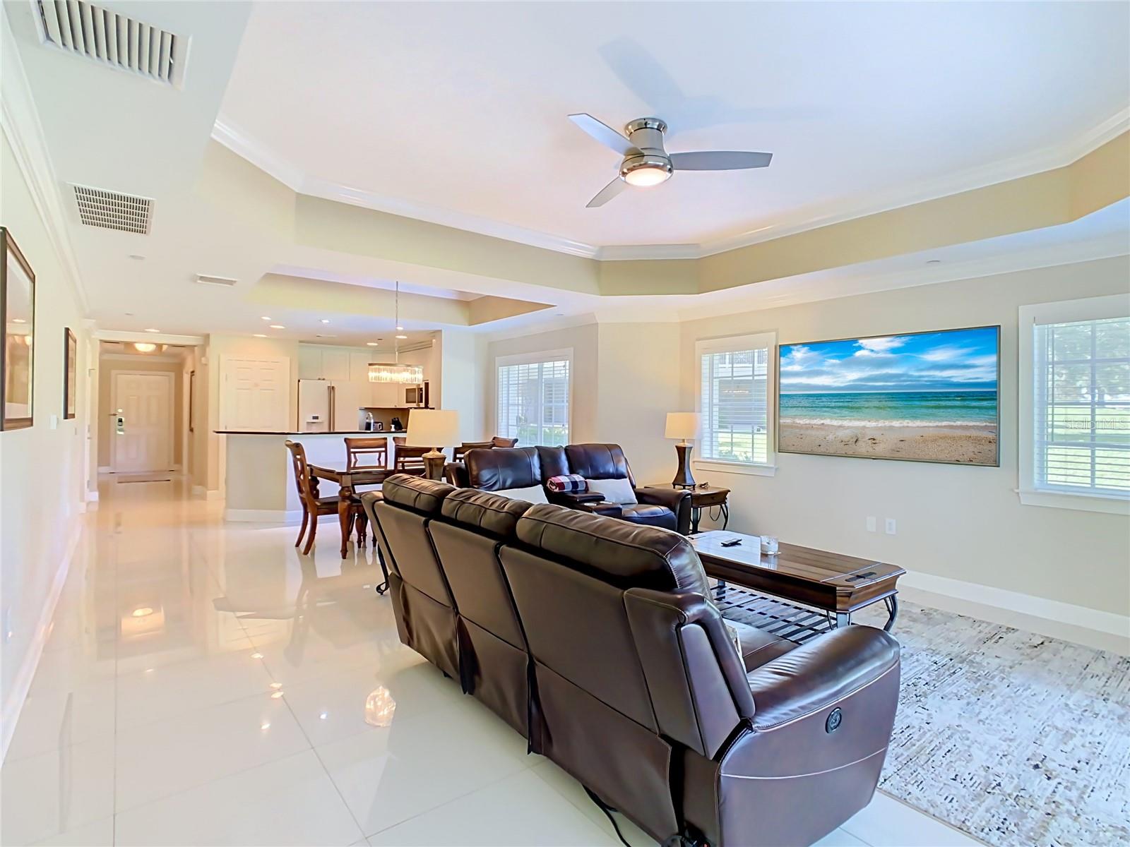 CENTRE COURT RIDGE CONDO PH 5 BLDG E - Residential