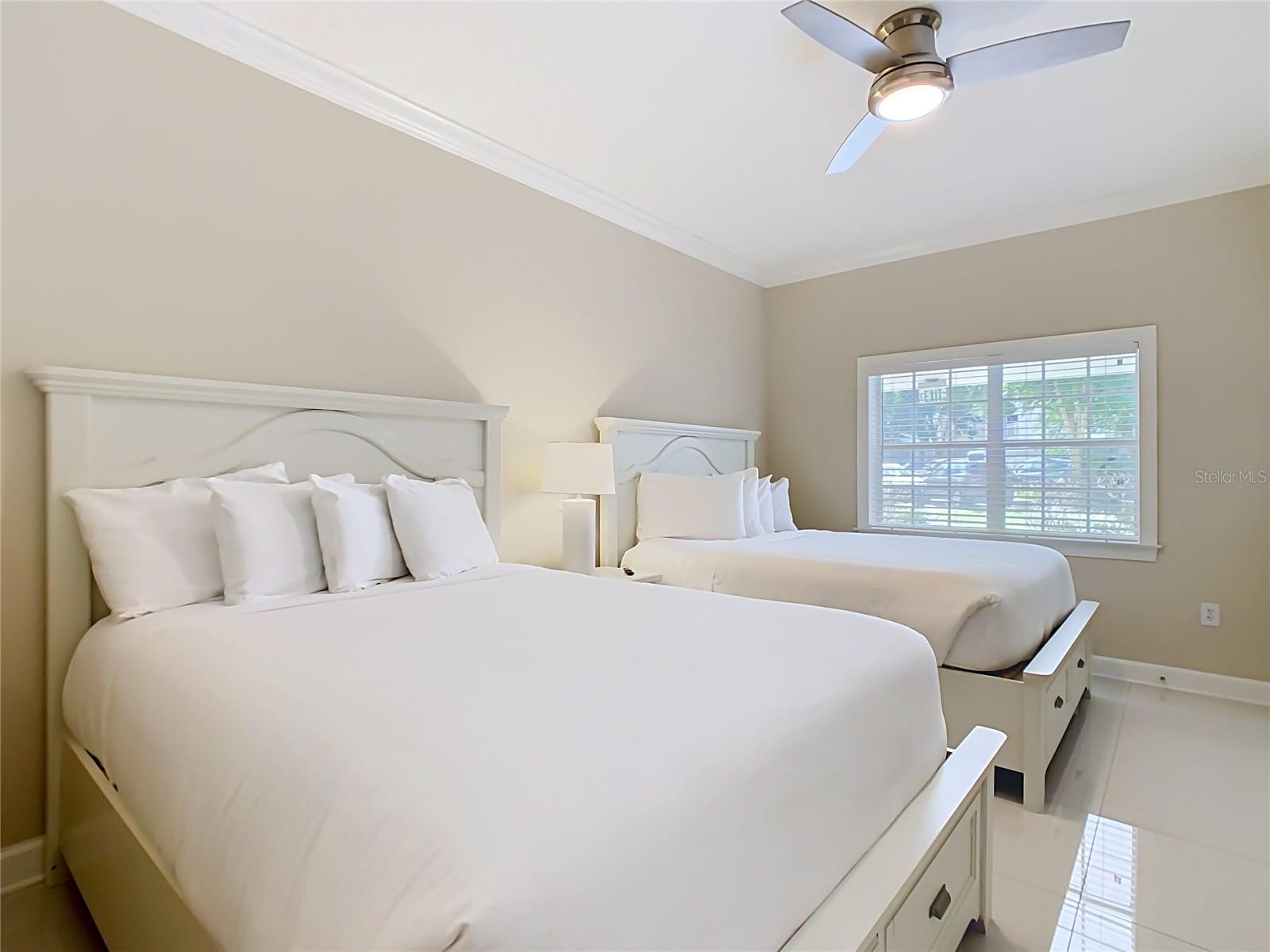 CENTRE COURT RIDGE CONDO PH 5 BLDG E - Residential