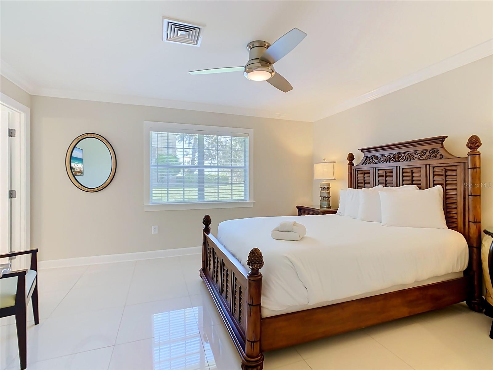 CENTRE COURT RIDGE CONDO PH 5 BLDG E - Residential