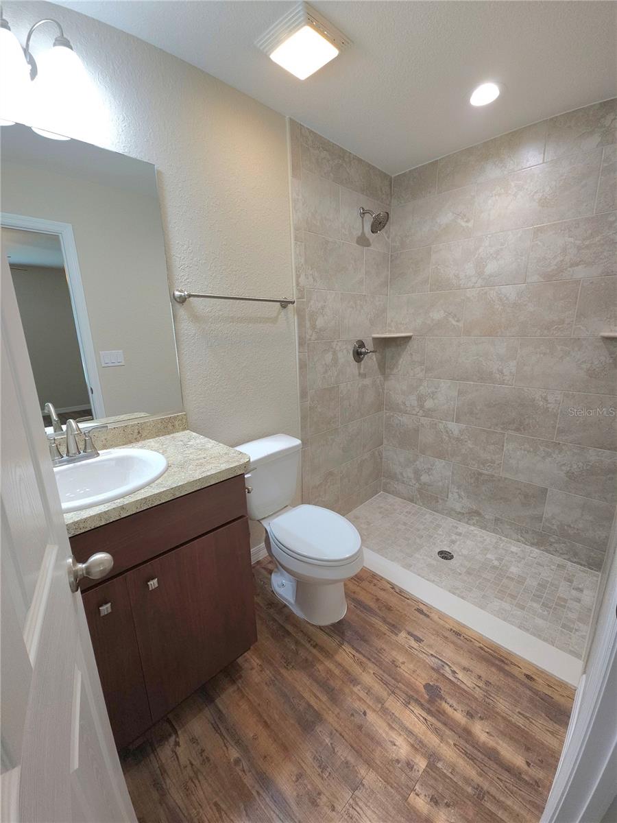 MARION OAKS #UN 1 - Residential Lease