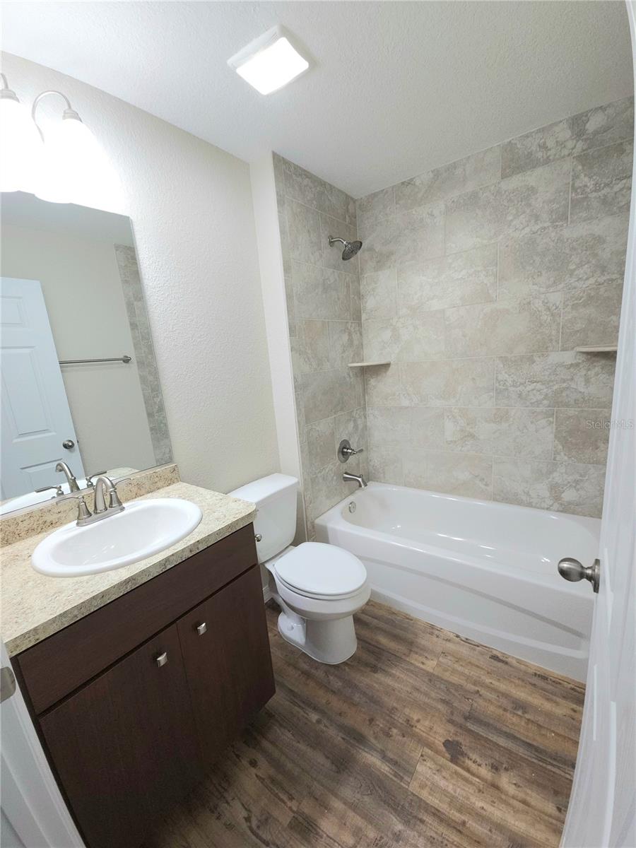 MARION OAKS #UN 1 - Residential Lease