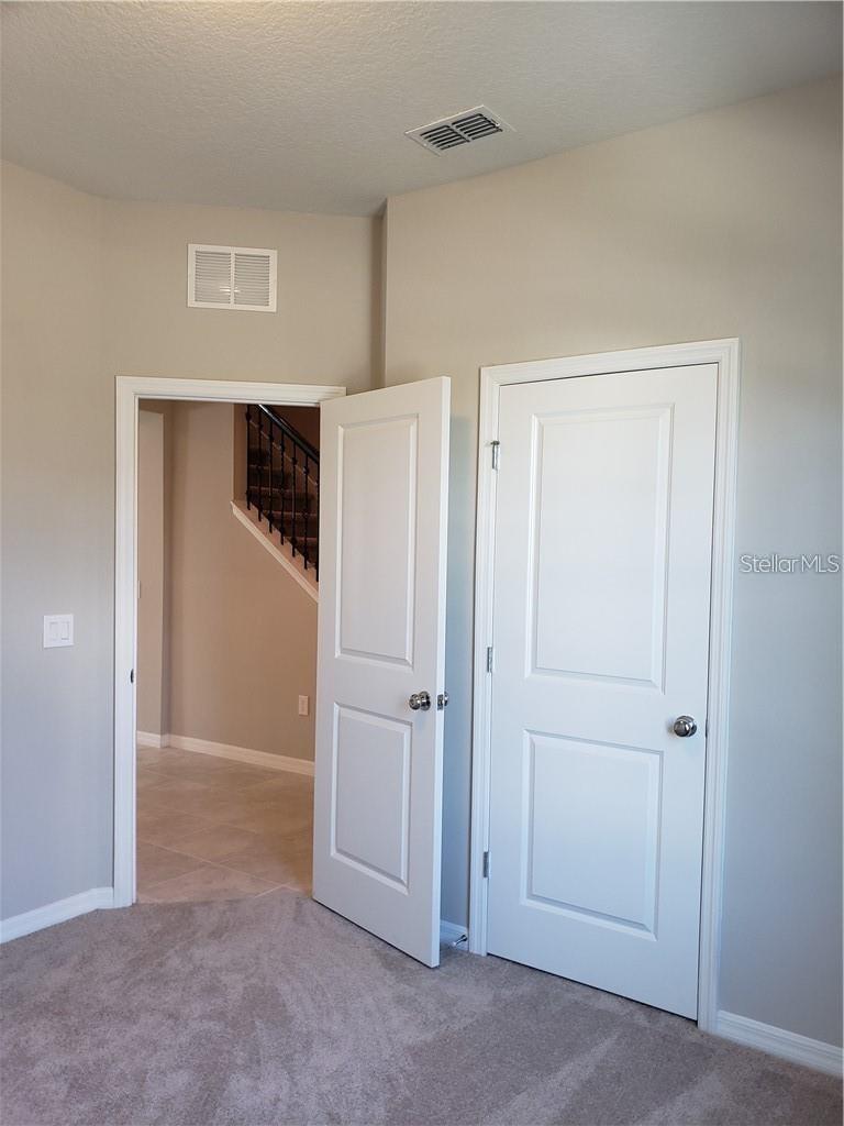 LAKESHORE AT NARCOOSSEE PH 2 - Residential Lease