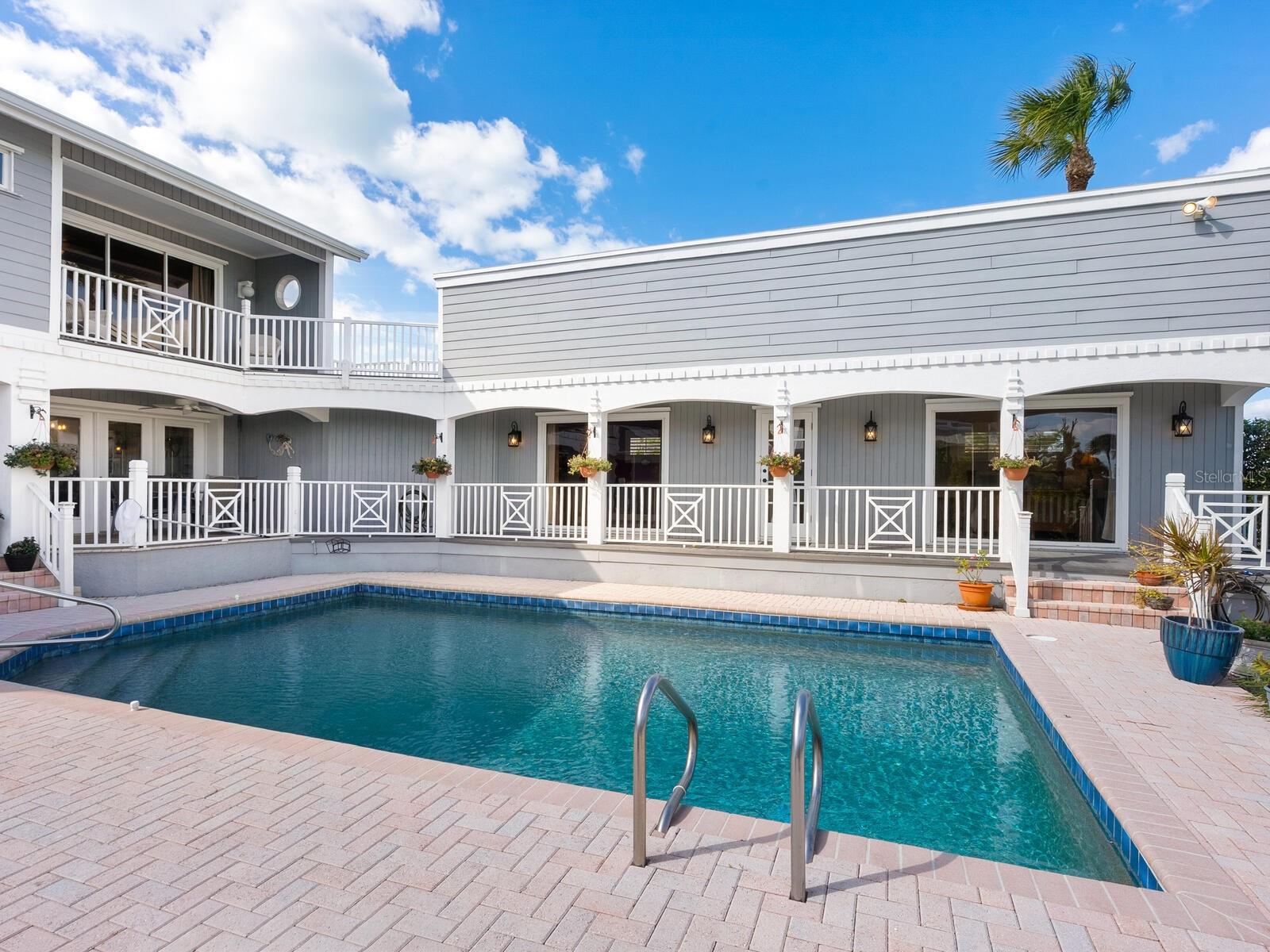 CASEY KEY - Residential