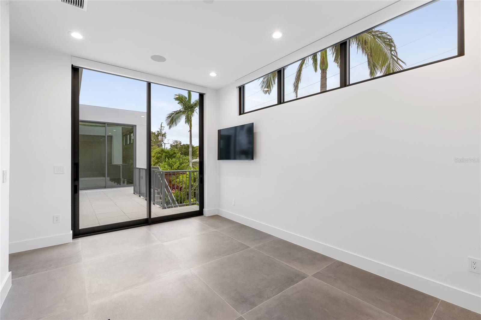 LIDO C - Residential