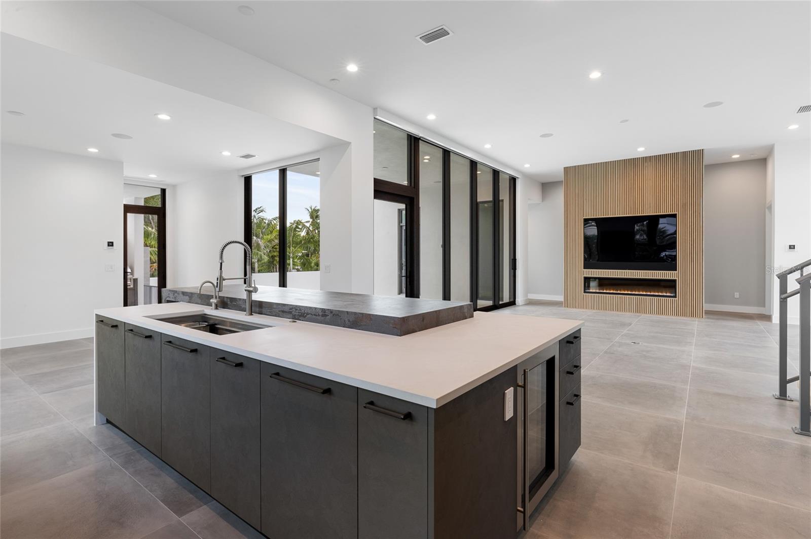 LIDO C - Residential
