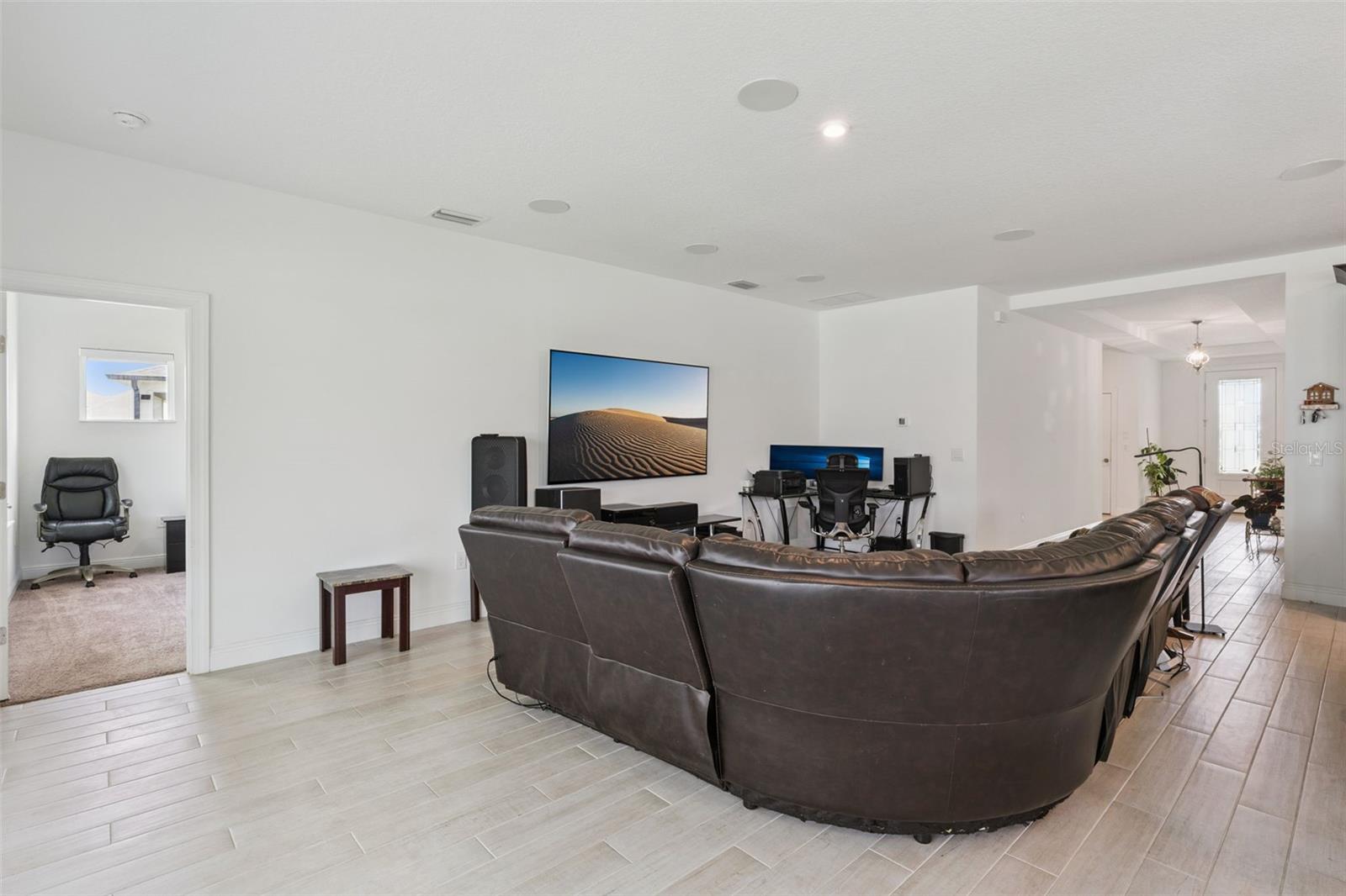PRAIRIE OAKS - Residential