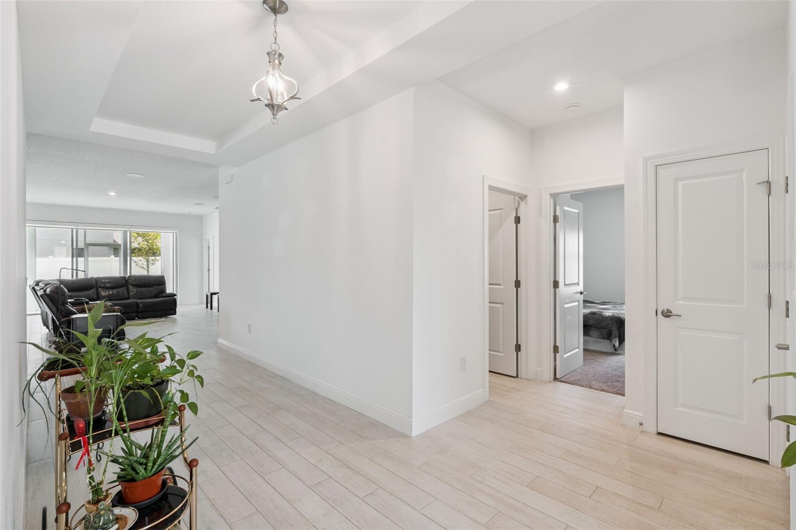 PRAIRIE OAKS - Residential