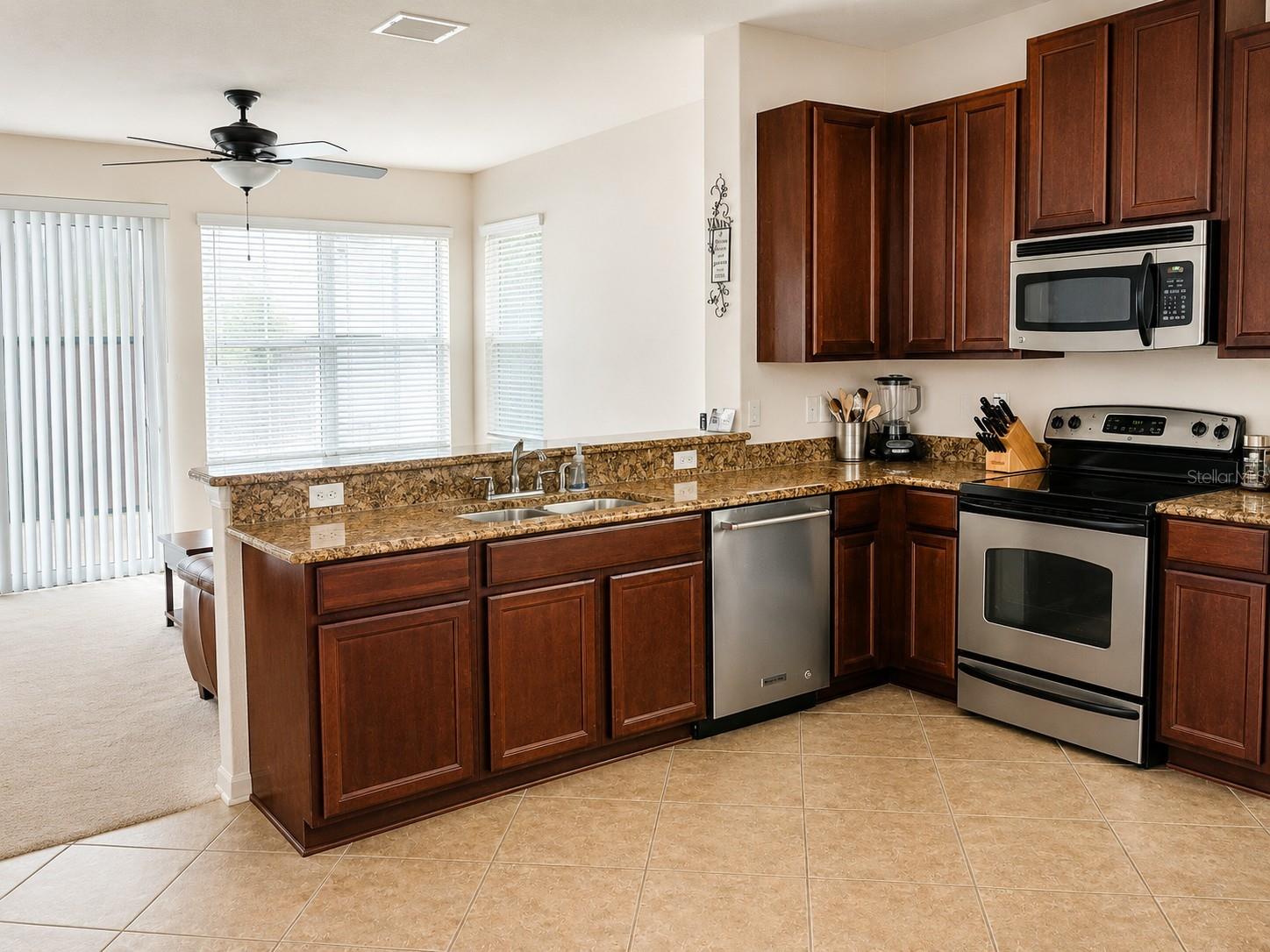AVELAR CREEK NORTH - Residential