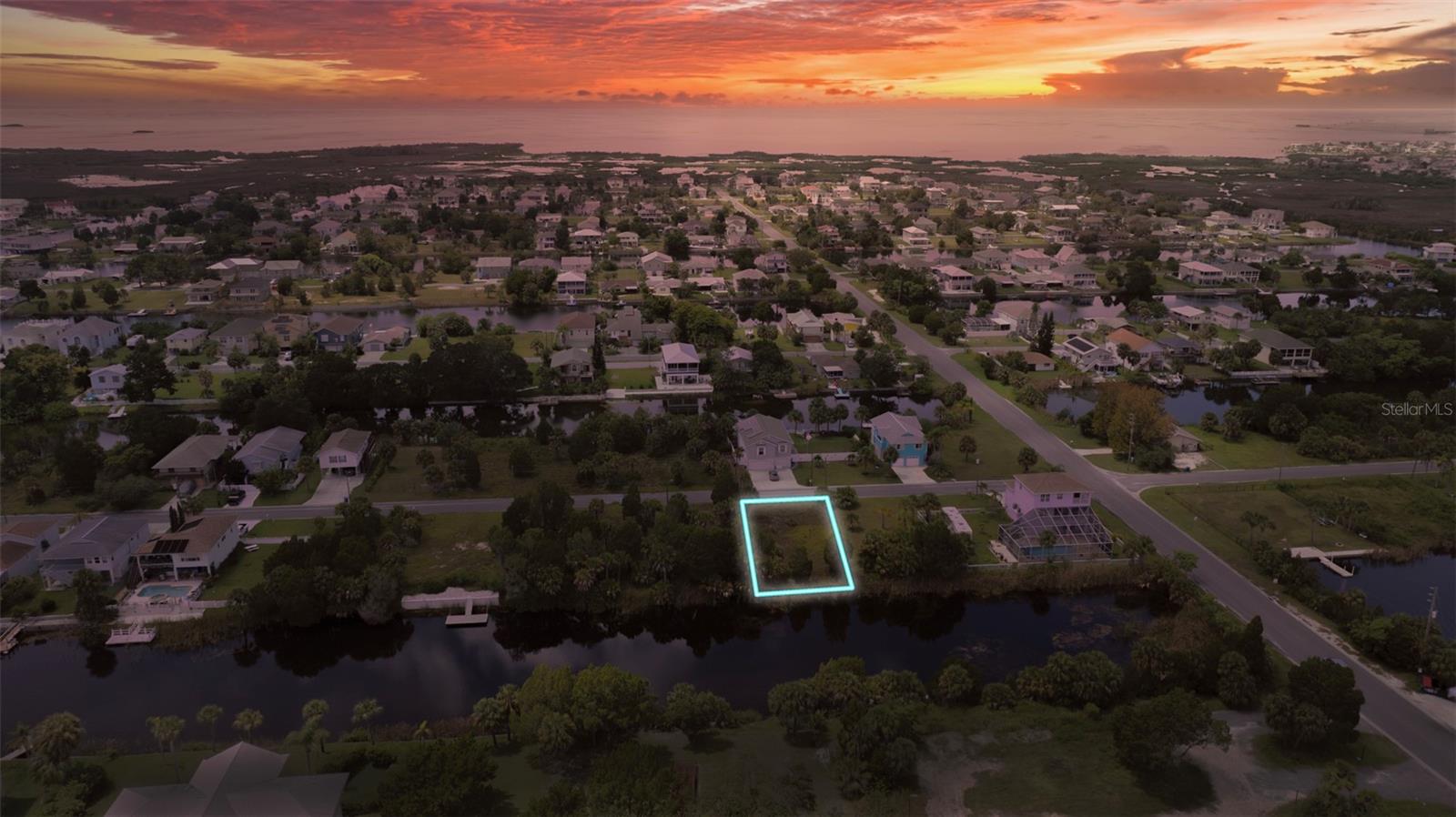 HERNANDO BEACH - Land