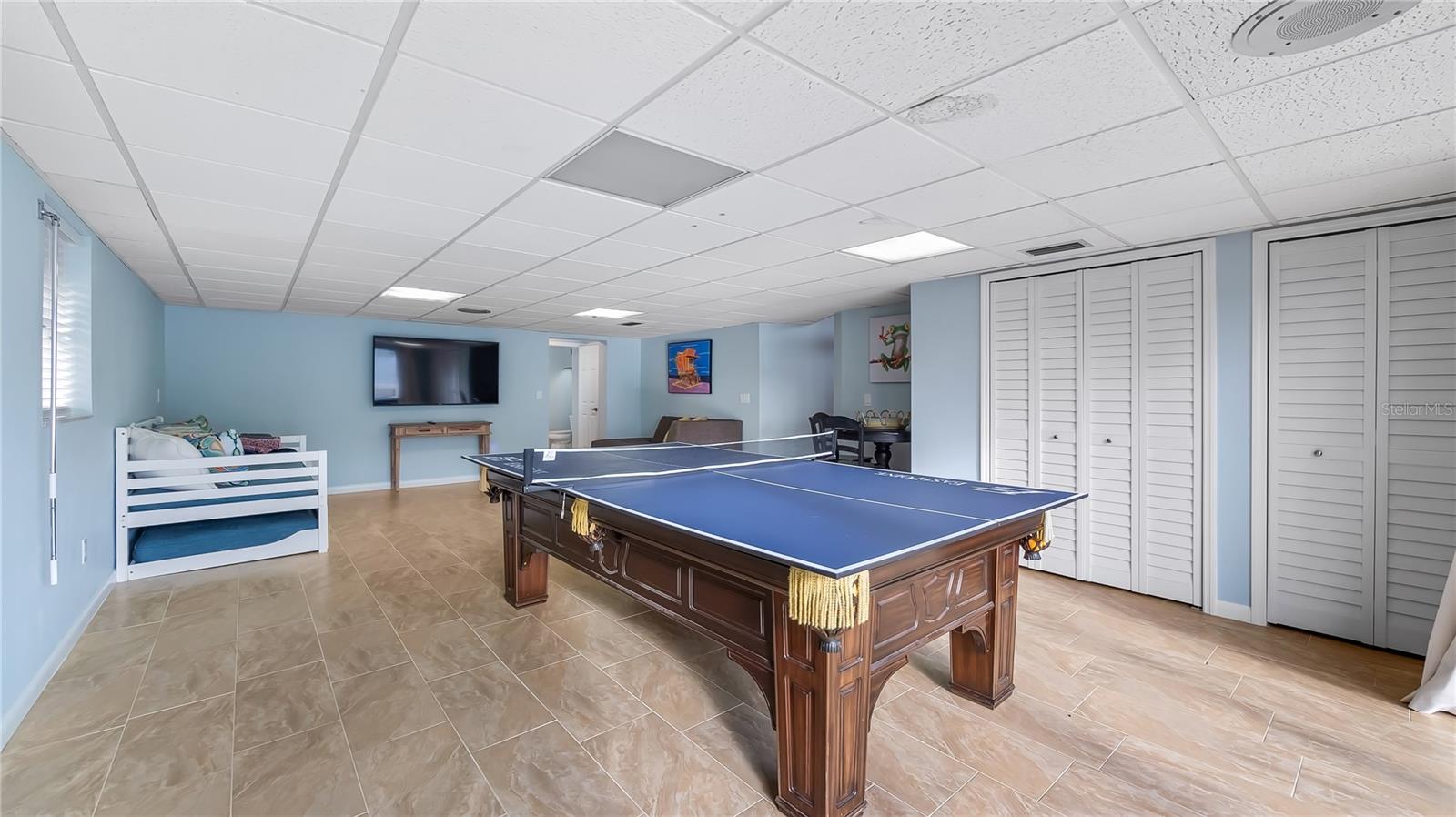 VENEZIA UNIT 01 - Residential