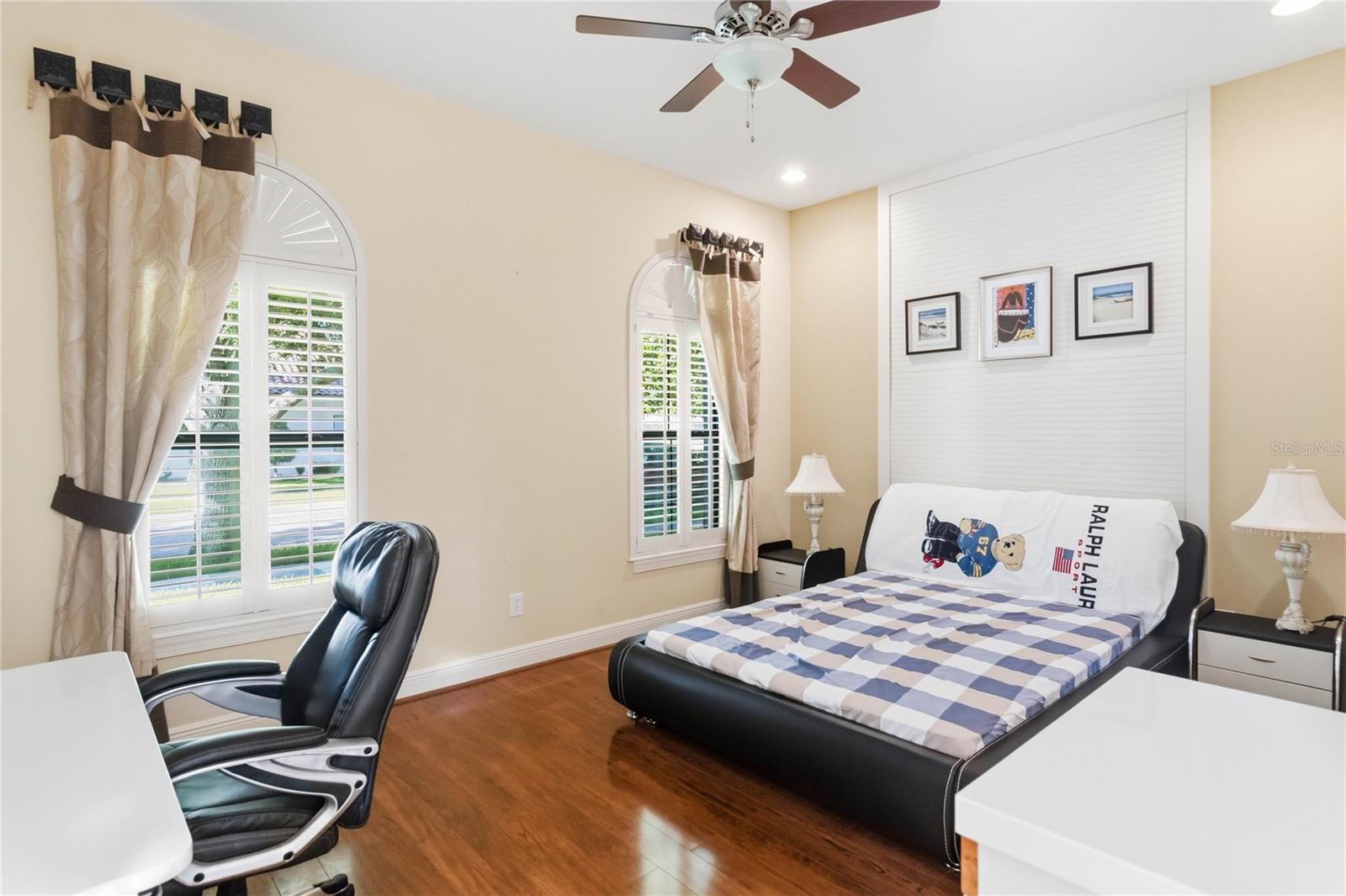 BELLA VISTA - Residential