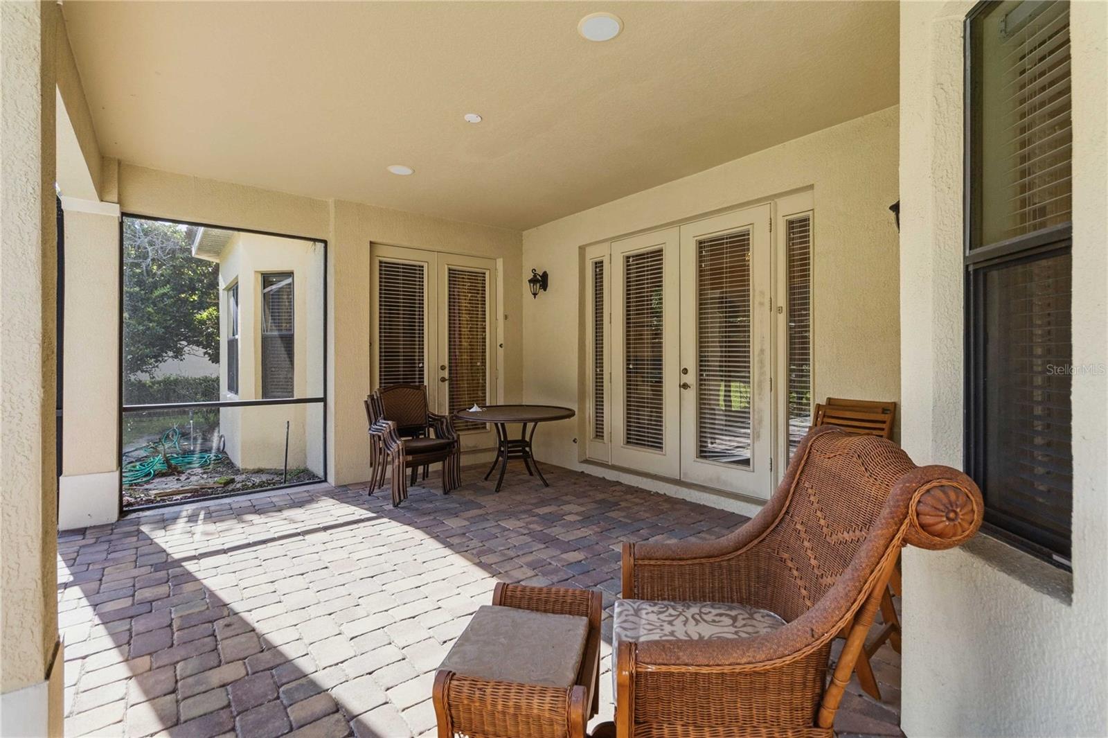 BELLA VISTA - Residential