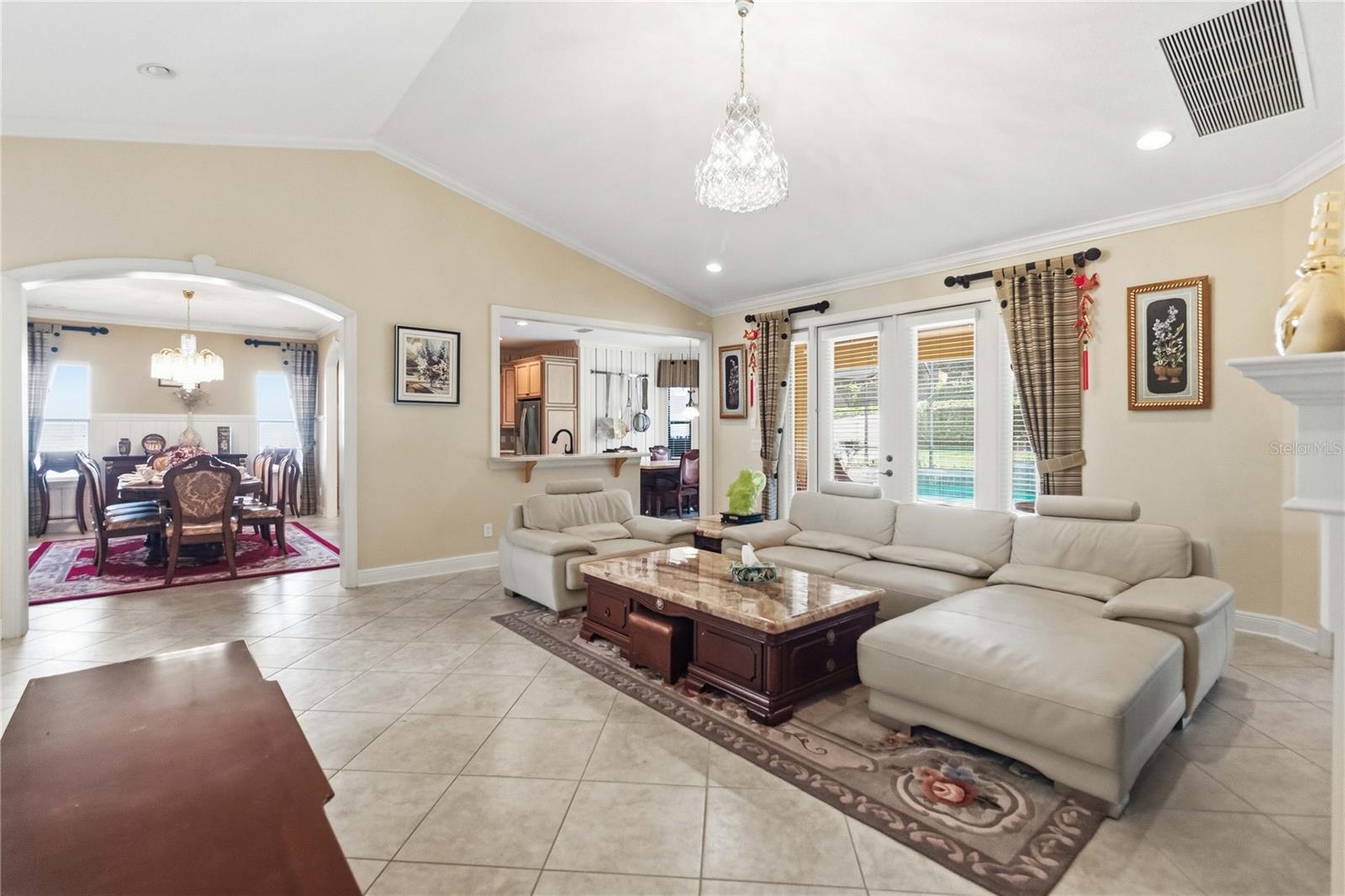 BELLA VISTA - Residential