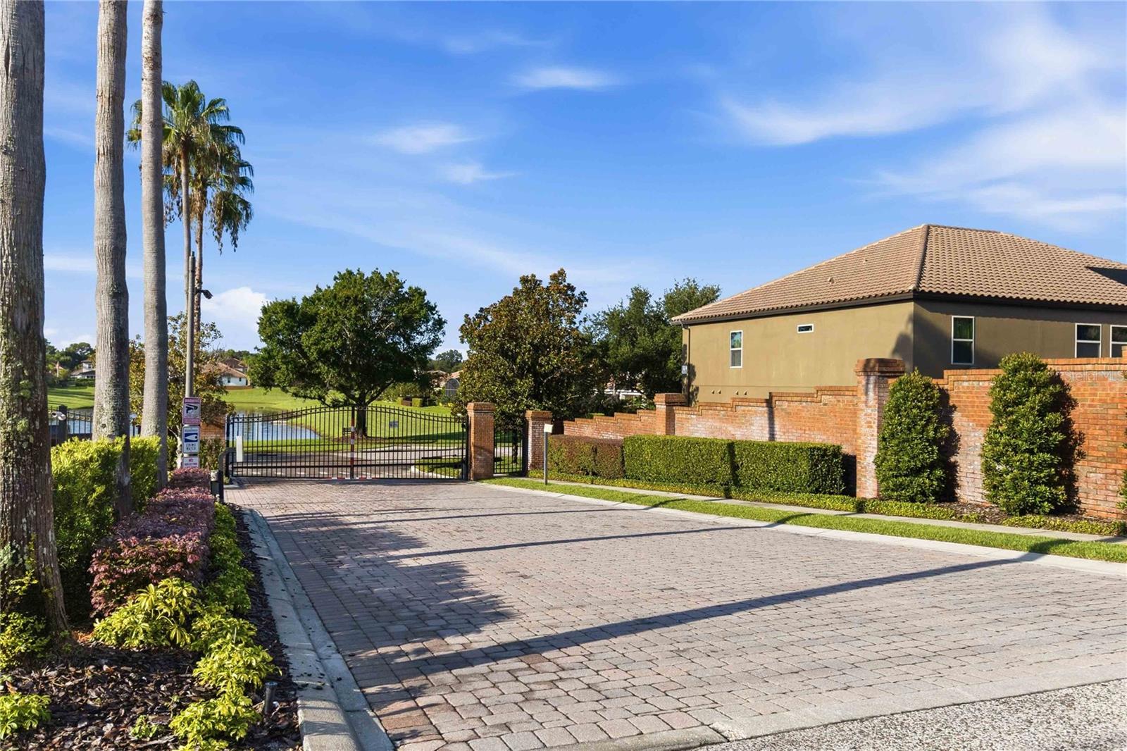 BELLA VISTA - Residential