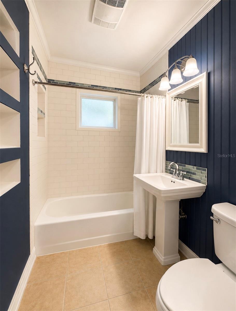SYLVAN HEIGHTS - Residential Lease