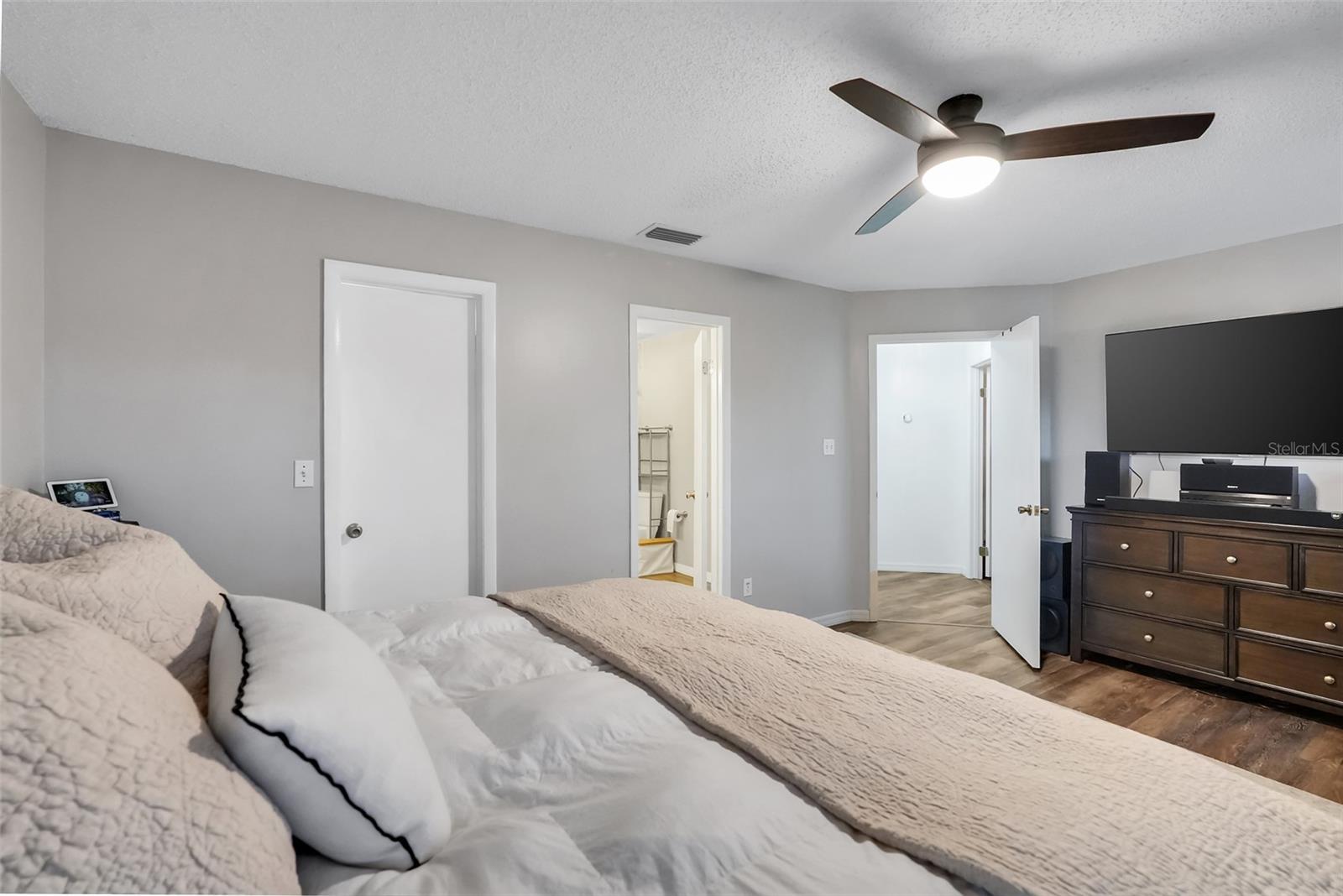 HOLLOWBROOK WEST PH 2 - Residential