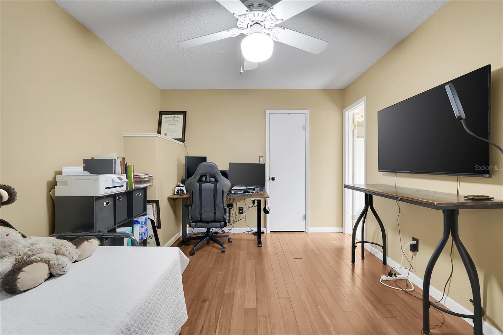 HOLLOWBROOK WEST PH 2 - Residential