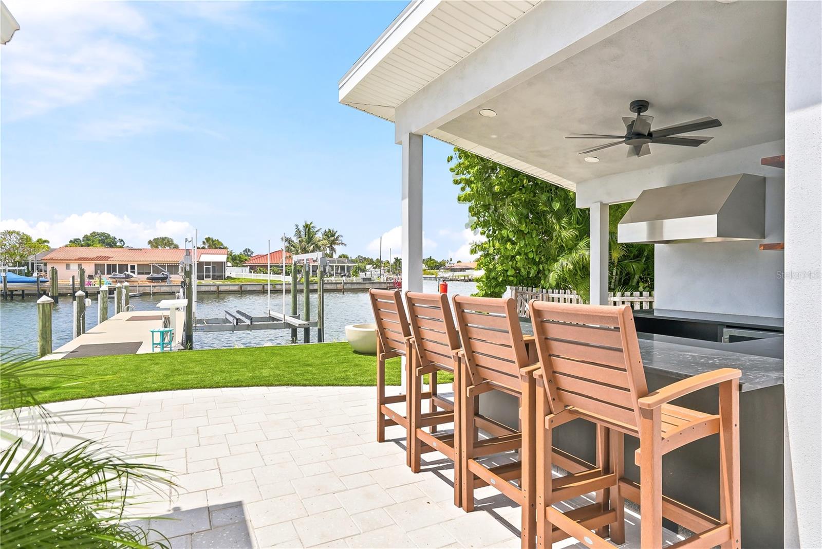 BROADWATER - Residential