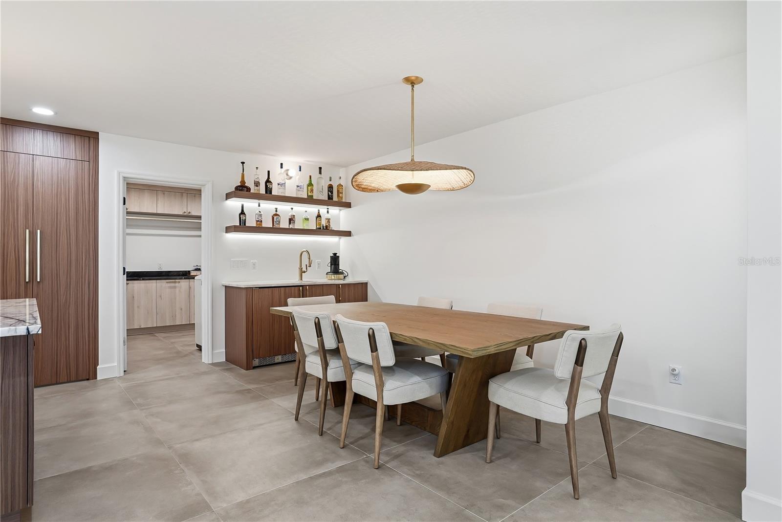 BROADWATER - Residential