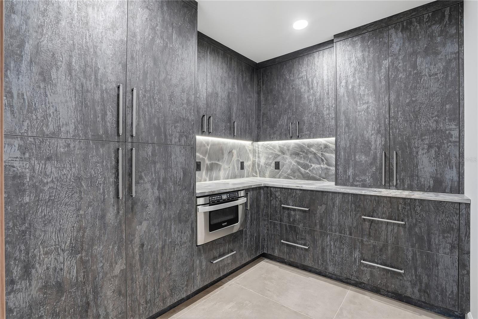 BROADWATER - Residential